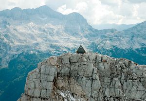 Giovanni Pesamosca’s Alpine Cabin in Friuli, Italy