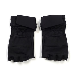 Blk White Mountaineering shooting gloves